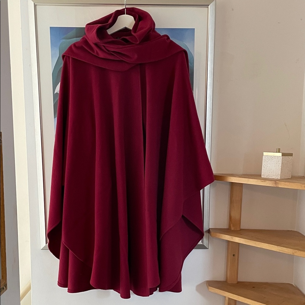 Elegant Burgundy Cape for Women